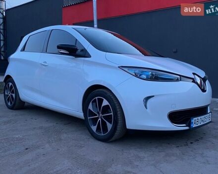 Білий Рено Зое, об'ємом двигуна 0 л та пробігом 141 тис. км за 8800 $, фото 1 на Automoto.ua