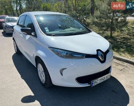 Білий Рено Зое, об'ємом двигуна 0 л та пробігом 94 тис. км за 7300 $, фото 1 на Automoto.ua
