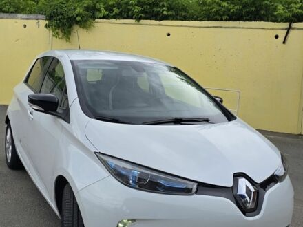 Рено Зое 2016 в Харькове на Automoto.ua Белый Рено Зое, объемом двигателя 0 л и пробегом 37 тыс. км за 6799 $, фото 1 на Automoto.ua