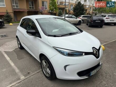 Белый Рено Зое, объемом двигателя 0 л и пробегом 177 тыс. км за 6500 $, фото 1 на Automoto.ua