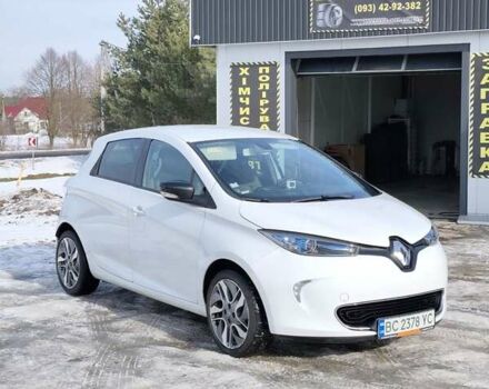 Білий Рено Зое, об'ємом двигуна 0 л та пробігом 106 тис. км за 6800 $, фото 1 на Automoto.ua