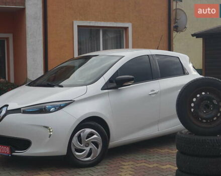 Рено Зое 2016 у Самборе на Automoto.ua Білий Рено Зое, об'ємом двигуна 0 л та пробігом 112 тис. км за 6777 $, фото 1 на Automoto.ua