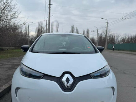 Білий Рено Зое, об'ємом двигуна 0 л та пробігом 148 тис. км за 6550 $, фото 1 на Automoto.ua