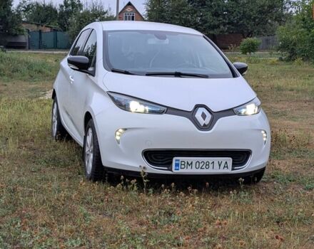 Белый Рено Зое, объемом двигателя 0 л и пробегом 87 тыс. км за 6600 $, фото 1 на Automoto.ua