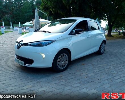 Рено Зое 2016 у Черкасах на Automoto.ua Білий Рено Зое, об'ємом двигуна 0 л та пробігом 155 тис. км за 6700 $, фото 1 на Automoto.ua