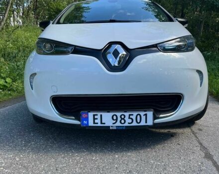 Білий Рено Зое, об'ємом двигуна 0 л та пробігом 69 тис. км за 6894 $, фото 1 на Automoto.ua