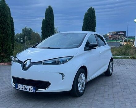 Білий Рено Зое, об'ємом двигуна 0 л та пробігом 101 тис. км за 6800 $, фото 1 на Automoto.ua