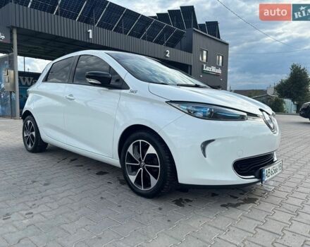 Білий Рено Зое, об'ємом двигуна 0 л та пробігом 107 тис. км за 8999 $, фото 1 на Automoto.ua