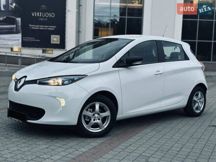 Білий Рено Зое, об'ємом двигуна 0 л та пробігом 108 тис. км за 9250 $, фото 1 на Automoto.ua