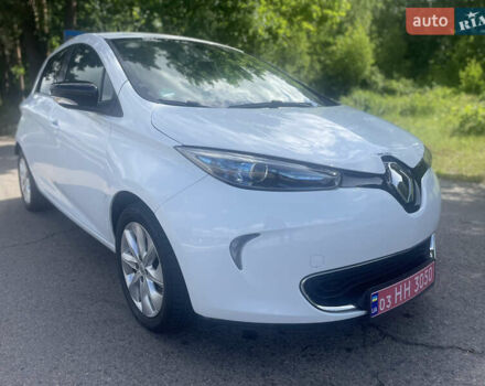 Білий Рено Зое, об'ємом двигуна 0 л та пробігом 188 тис. км за 7700 $, фото 1 на Automoto.ua