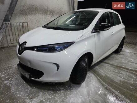 Білий Рено Зое, об'ємом двигуна 0 л та пробігом 154 тис. км за 7900 $, фото 1 на Automoto.ua