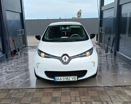 Білий Рено Зое, об'ємом двигуна 0 л та пробігом 195 тис. км за 9000 $, фото 1 на Automoto.ua