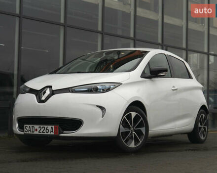 Білий Рено Зое, об'ємом двигуна 0 л та пробігом 96 тис. км за 10000 $, фото 1 на Automoto.ua