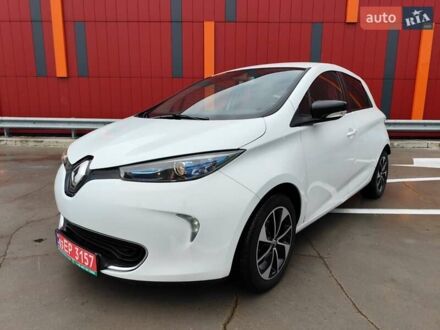 Рено Зое 2017 в Киеве на Automoto.ua Белый Рено Зое, объемом двигателя 0 л и пробегом 79 тыс. км за 10222 $, фото 1 на Automoto.ua