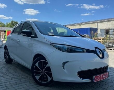 Белый Рено Зое, объемом двигателя 0 л и пробегом 107 тыс. км за 10100 $, фото 1 на Automoto.ua