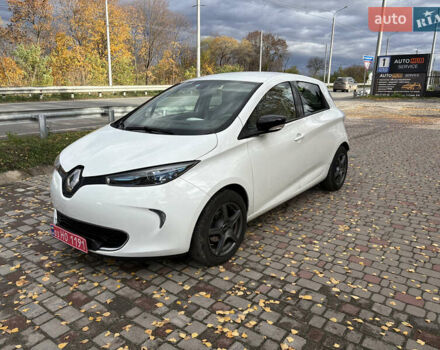 Рено Зое 2017 в Ровно на Automoto.ua Белый Рено Зое, объемом двигателя 0 л и пробегом 104 тыс. км за 8599 $, фото 1 на Automoto.ua