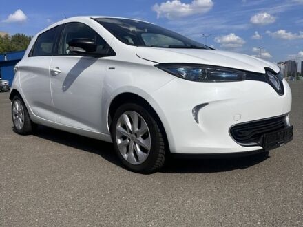Рено Зое 2017 в Вышгороде на Automoto.ua Белый Рено Зое, объемом двигателя 0 л и пробегом 107 тыс. км за 10200 $, фото 1 на Automoto.ua
