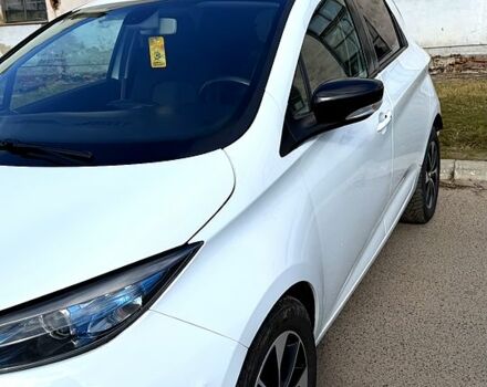 Белый Рено Зое, объемом двигателя 100 л и пробегом 103 тыс. км за 9500 $, фото 1 на Automoto.ua