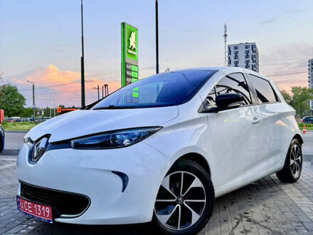Рено Зое 2017 у Кропивницькому (Кіровограді) на Automoto.ua Білий Рено Зое, об'ємом двигуна 0 л та пробігом 199 тис. км за 8100 $, фото 1 на Automoto.ua