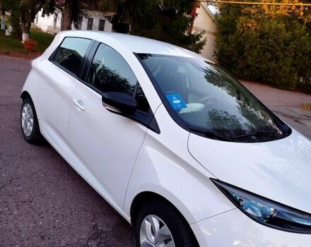 Рено Зое 2017 в Кобеляках на Automoto.ua Белый Рено Зое, объемом двигателя 0 л и пробегом 120 тыс. км за 10000 $, фото 1 на Automoto.ua