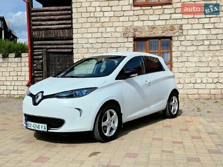 Білий Рено Зое, об'ємом двигуна 0 л та пробігом 122 тис. км за 8600 $, фото 1 на Automoto.ua