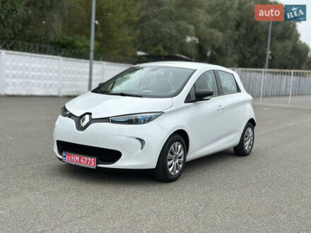 Білий Рено Зое, об'ємом двигуна 0 л та пробігом 74 тис. км за 9550 $, фото 1 на Automoto.ua