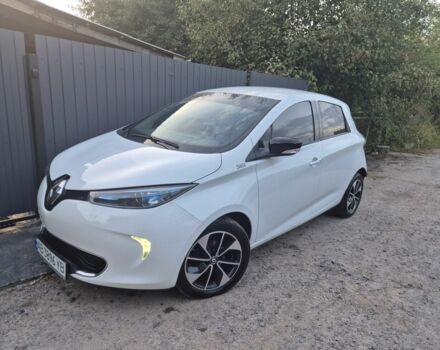 Белый Рено Зое, объемом двигателя 0 л и пробегом 109 тыс. км за 9218 $, фото 1 на Automoto.ua