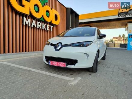 Рено Зое 2017 в Теребовле на Automoto.ua Белый Рено Зое, объемом двигателя 0 л и пробегом 84 тыс. км за 8990 $, фото 1 на Automoto.ua