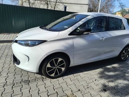 Рено Зое 2017 в Ивано-Франковске на Automoto.ua Белый Рено Зое, объемом двигателя 0 л и пробегом 63 тыс. км за 8700 $, фото 1 на Automoto.ua