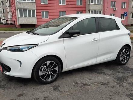 Білий Рено Зое, об'ємом двигуна 0 л та пробігом 123 тис. км за 9650 $, фото 1 на Automoto.ua