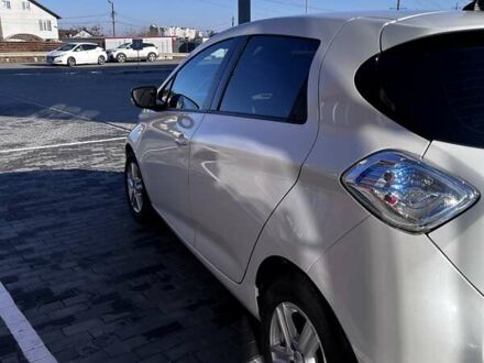 Рено Зое 2017 в Виннице на Automoto.ua Белый Рено Зое, объемом двигателя 0 л и пробегом 110 тыс. км за 8800 $, фото 1 на Automoto.ua