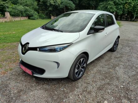 Рено Зое 2017 в Теребовле на Automoto.ua Белый Рено Зое, объемом двигателя 0 л и пробегом 84 тыс. км за 9199 $, фото 1 на Automoto.ua