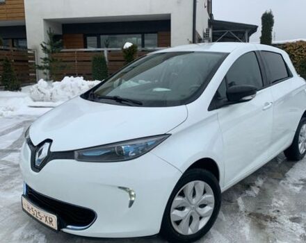Білий Рено Зое, об'ємом двигуна 0 л та пробігом 155 тис. км за 7499 $, фото 1 на Automoto.ua