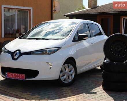 Білий Рено Зое, об'ємом двигуна 0 л та пробігом 102 тис. км за 10000 $, фото 1 на Automoto.ua