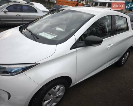 Білий Рено Зое, об'ємом двигуна 0 л та пробігом 100 тис. км за 4500 $, фото 1 на Automoto.ua