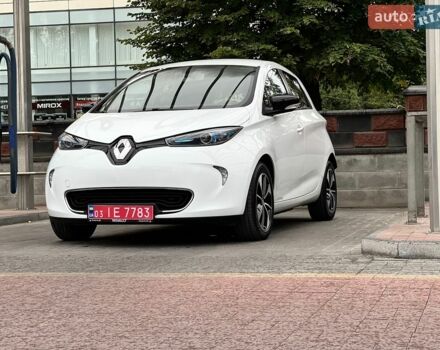 Білий Рено Зое, об'ємом двигуна 0 л та пробігом 87 тис. км за 10400 $, фото 1 на Automoto.ua