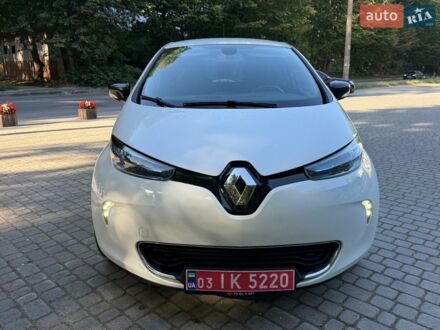 Белый Рено Зое, объемом двигателя 0 л и пробегом 130 тыс. км за 10499 $, фото 1 на Automoto.ua