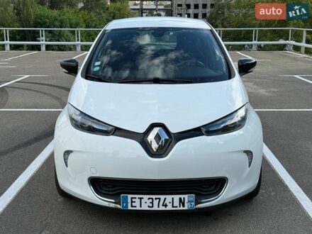 Білий Рено Зое, об'ємом двигуна 0 л та пробігом 55 тис. км за 10900 $, фото 1 на Automoto.ua