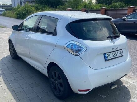Білий Рено Зое, об'ємом двигуна 0 л та пробігом 103 тис. км за 10500 $, фото 1 на Automoto.ua