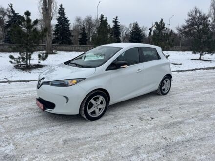 Білий Рено Зое, об'ємом двигуна 0 л та пробігом 76 тис. км за 10500 $, фото 1 на Automoto.ua