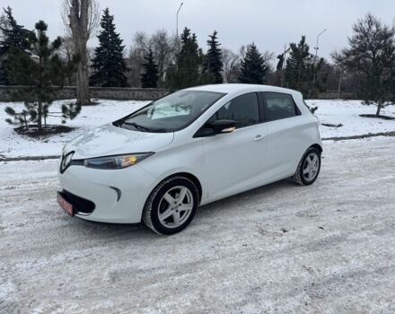 Білий Рено Зое, об'ємом двигуна 0 л та пробігом 76 тис. км за 10500 $, фото 1 на Automoto.ua