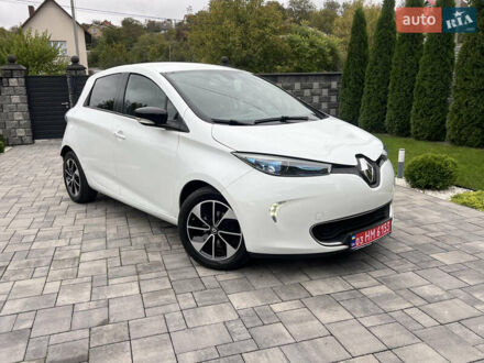 Белый Рено Зое, объемом двигателя 0 л и пробегом 129 тыс. км за 8750 $, фото 1 на Automoto.ua