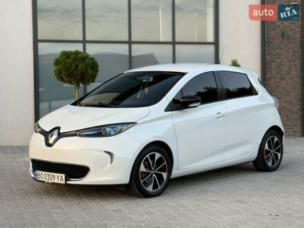 Рено Зое 2018 в Тернополе на Automoto.ua Белый Рено Зое, объемом двигателя 0 л и пробегом 80 тыс. км за 9500 $, фото 1 на Automoto.ua