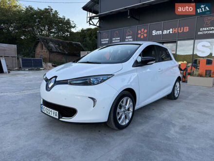 Белый Рено Зое, объемом двигателя 0 л и пробегом 51 тыс. км за 10800 $, фото 1 на Automoto.ua