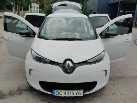 Білий Рено Зое, об'ємом двигуна 0 л та пробігом 190 тис. км за 8500 $, фото 1 на Automoto.ua