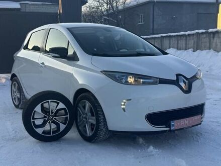 Белый Рено Зое, объемом двигателя 0 л и пробегом 143 тыс. км за 8950 $, фото 1 на Automoto.ua