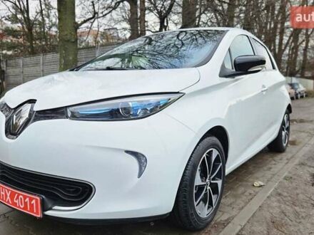 Белый Рено Зое, объемом двигателя 0 л и пробегом 71 тыс. км за 9550 $, фото 1 на Automoto.ua