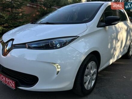 Белый Рено Зое, объемом двигателя 0 л и пробегом 16 тыс. км за 9287 $, фото 1 на Automoto.ua
