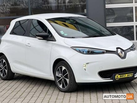 Белый Рено Зое, объемом двигателя 41 л и пробегом 57 тыс. км за 13800 $, фото 1 на Automoto.ua