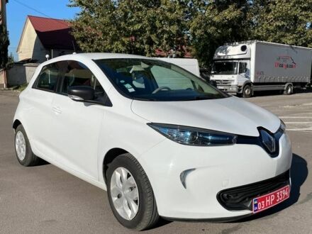 Белый Рено Зое, объемом двигателя 0 л и пробегом 160 тыс. км за 8200 $, фото 1 на Automoto.ua